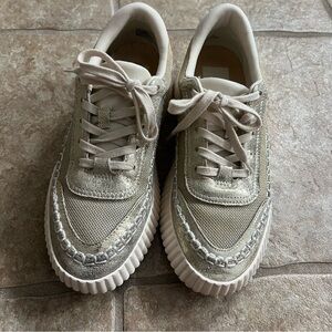 Dolce Vita Women’s Denae Sneaker Light Gold Size 8.5 M